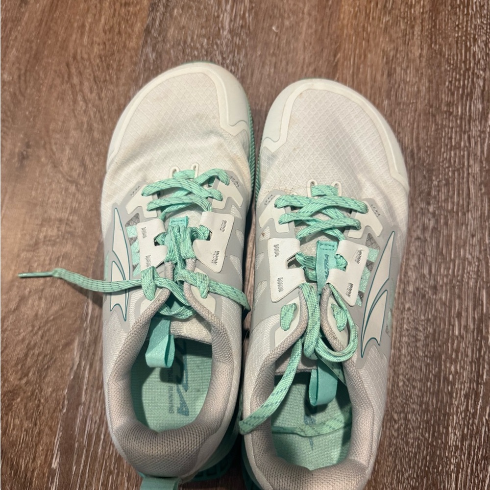 Altra Lone Peak 7 Women’s Shoes